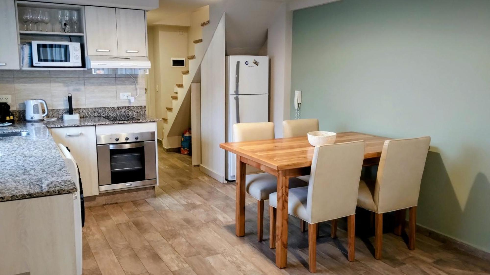 Skyview 440 Apartment *